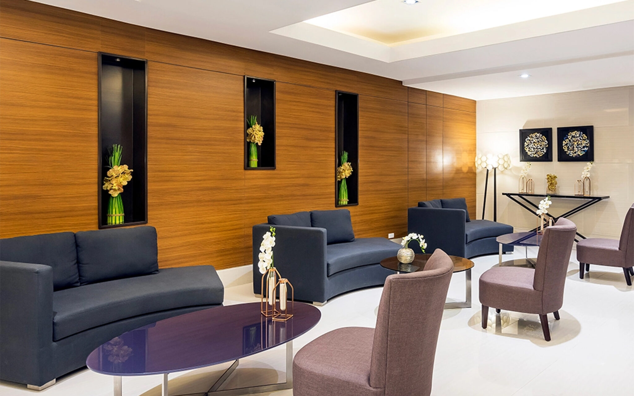 Gallery - Amenities - 05 - Lobby