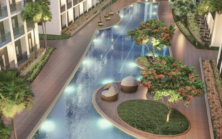 Gallery - Amenities - 01 - Lap Pool