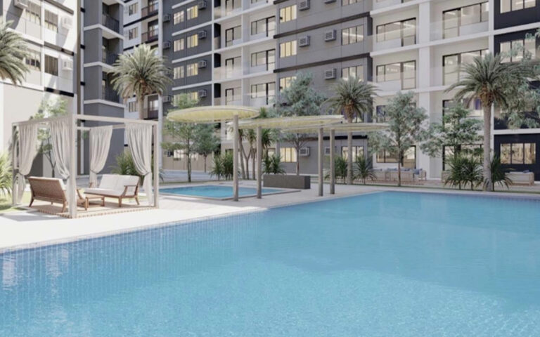 Gallery - Amenities - 02 - Adult Pool