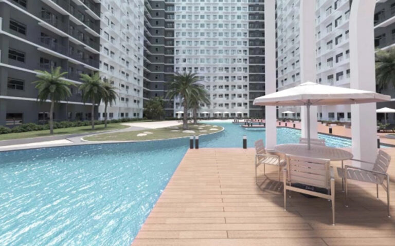 Gallery - Amenities - 04 - Pool