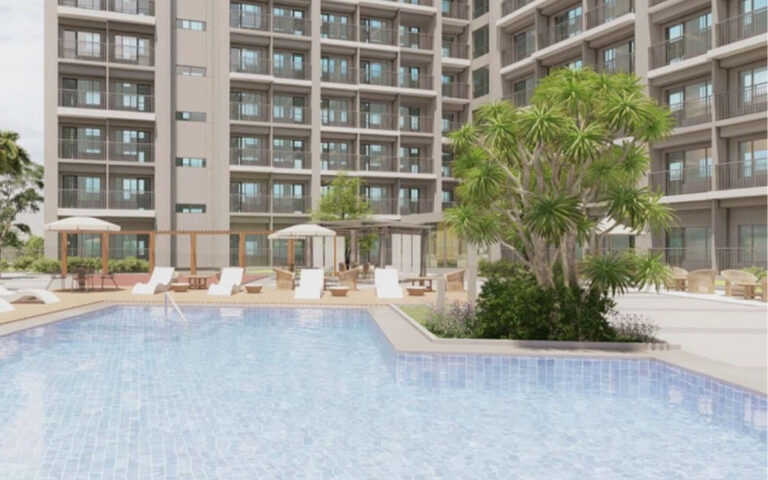 Gallery - Amenities - 05 - Pool